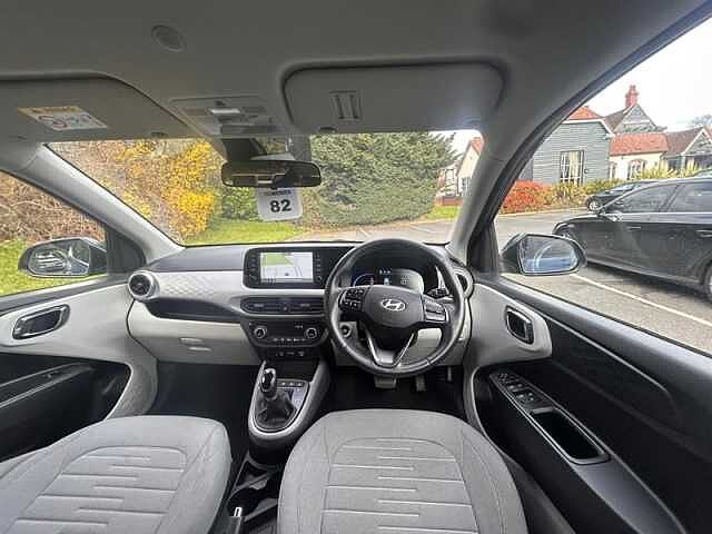 Hyundai I10 1.0 Premium Hatchback 5dr Petrol Auto Euro 6 (s/s) (63 ps) Blue