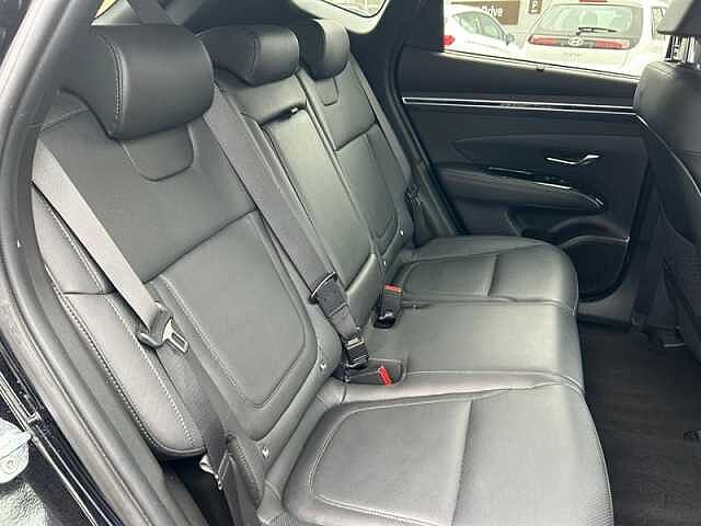 Hyundai TUCSON 1.6 h T-GDi 13.8kWh Ultimate SUV 5dr Petrol Plug-in Hybrid Auto 4WD Euro 6 (s/s) Black