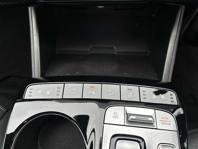 Hyundai TUCSON 1.6 h T-GDi 13.8kWh Ultimate SUV 5dr Petrol Plug-in Hybrid Auto 4WD Euro 6 (s/s) Black
