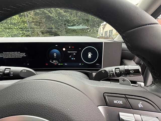 Hyundai TUCSON 1.6 T-GDi 13.8kWh Ultimate SUV 5dr Petrol Plug-in Hybrid Auto Euro 6 (s/s) (253 Silver