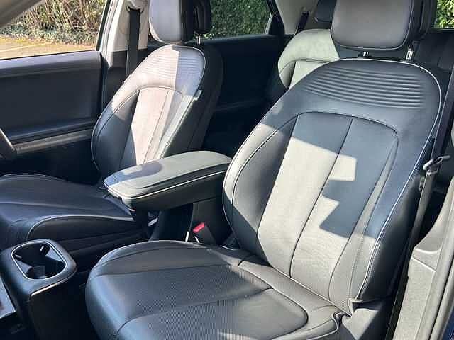 Hyundai IONIQ 5 73kWh Ultimate Hatchback 5dr Electric Auto (217 ps) Green