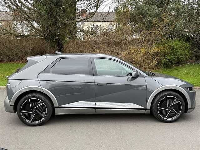 Hyundai IONIQ 5 84kWh Ultimate Hatchback 5dr Electric Auto AWD (325 ps) Grey