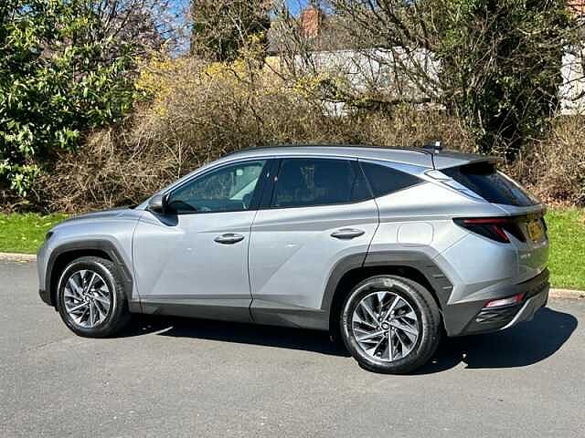 Hyundai TUCSON 1.6 T-GDi Premium SUV 5dr Petrol Manual Euro 6 (s/s) (150 ps) Silver