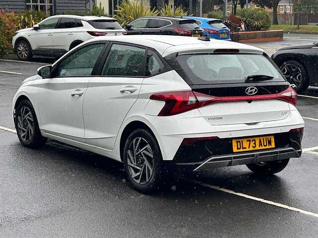 Hyundai I20 1.0 T-GDi Advance Hatchback 5dr Petrol DCT Euro 6 (s/s) (100 ps) White
