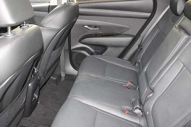 Hyundai TUCSON 1.6 T-GDi MHEV Ultimate DCT 4WD Euro 6 (s/s) 5dr Green