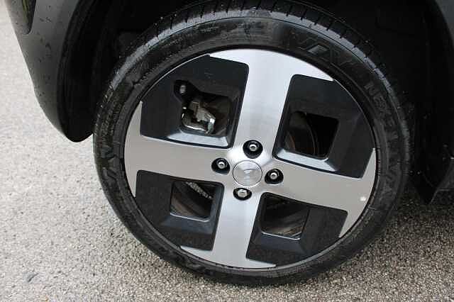 Hyundai INSTER Long Range 49kWh 02 Auto 5dr