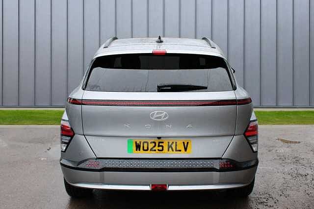 Hyundai KONA 65.4kWh Ultimate Auto 5dr Silver