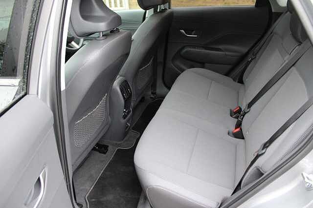 Hyundai KONA 65.4kWh Ultimate Auto 5dr Silver