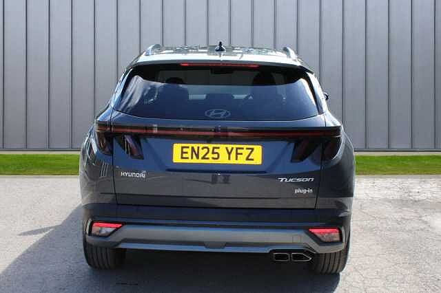 Hyundai TUCSON 1.6 T-GDi 13.8kWh Premium Auto Euro 6 (s/s) 5dr Grey