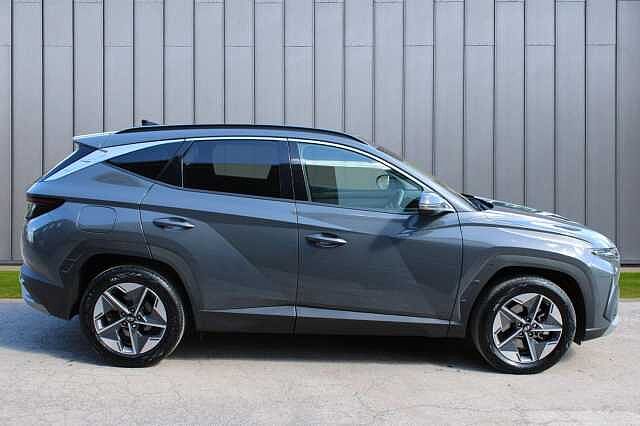 Hyundai TUCSON 1.6 T-GDi 13.8kWh Premium Auto Euro 6 (s/s) 5dr Grey
