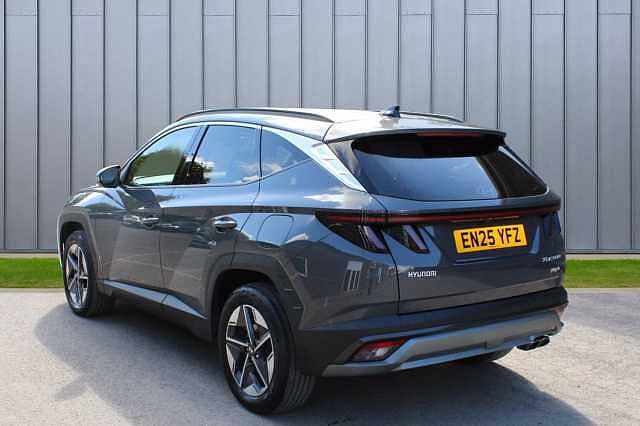 Hyundai TUCSON 1.6 T-GDi 13.8kWh Premium Auto Euro 6 (s/s) 5dr Grey
