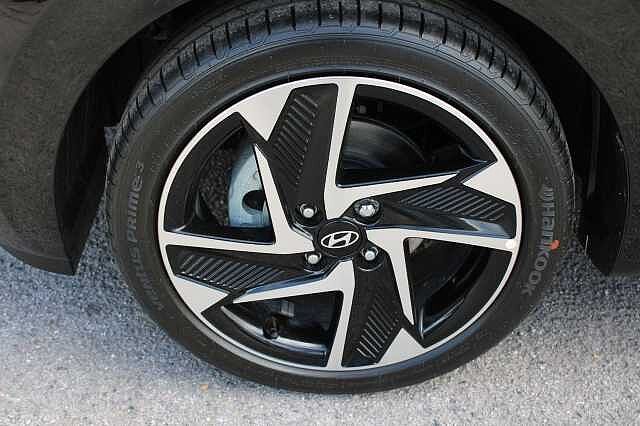Hyundai I10 1.2 Premium Euro 6 (s/s) 5dr Black