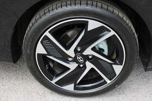 Hyundai I10 1.2 Premium Euro 6 (s/s) 5dr Black