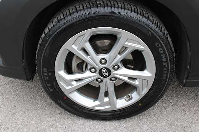 Hyundai KONA 1.0 T-GDi MHEV SE Connect Euro 6 (s/s) 5dr Red