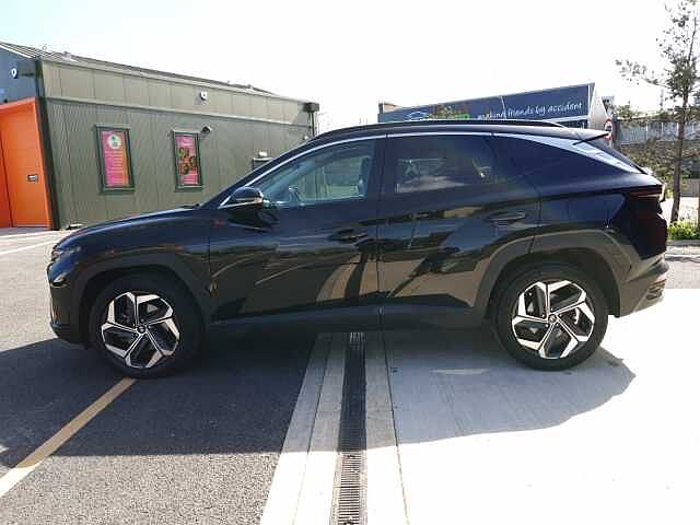 Hyundai TUCSON 1.6 TGDi Hybrid 230 Premium 5dr 2WD Auto Black