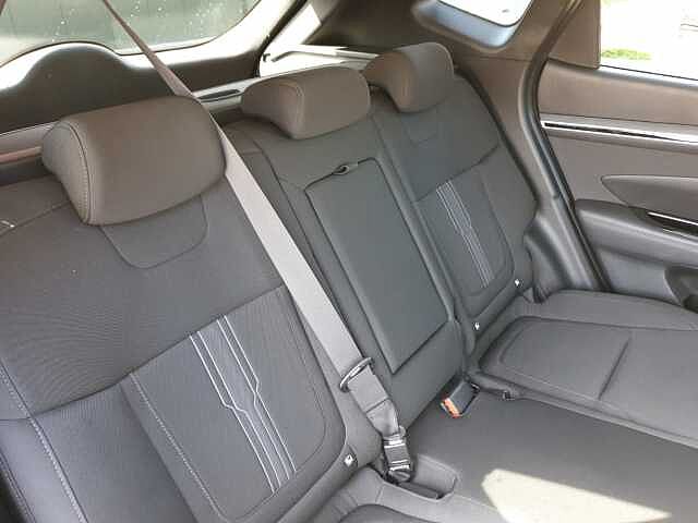 Hyundai TUCSON 1.6 TGDi Hybrid 230 Premium 5dr 2WD Auto Black
