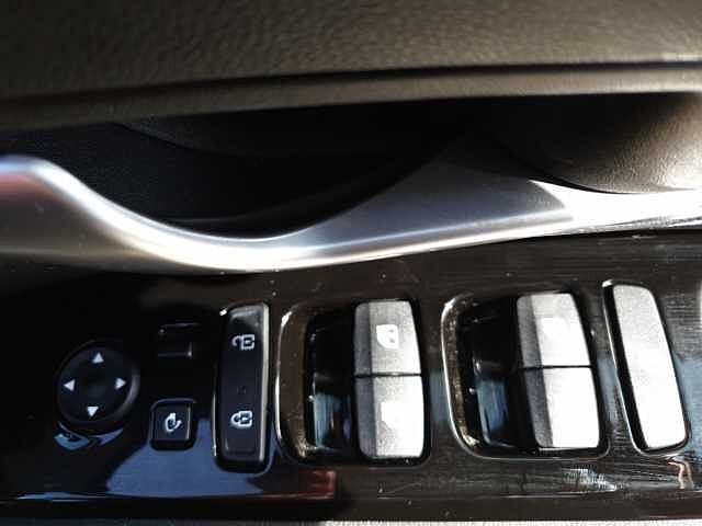 Hyundai TUCSON 1.6 TGDi Hybrid 230 Premium 5dr 2WD Auto Black