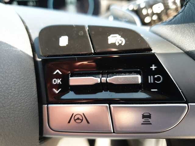 Hyundai TUCSON 1.6 TGDi Hybrid 230 Premium 5dr 2WD Auto Black