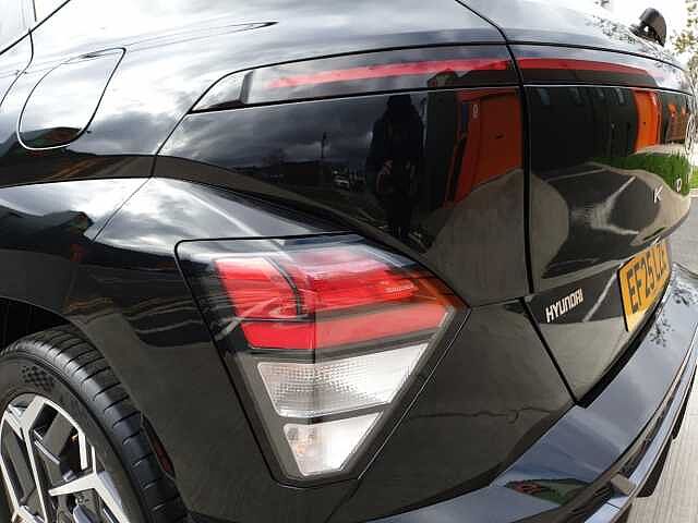 Hyundai KONA 1.6 Hybrid 129 N Line 5dr DCT Black