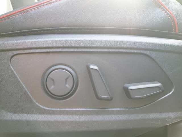 Hyundai TUCSON 1.6T Hybrid N Line S 5dr Auto Black