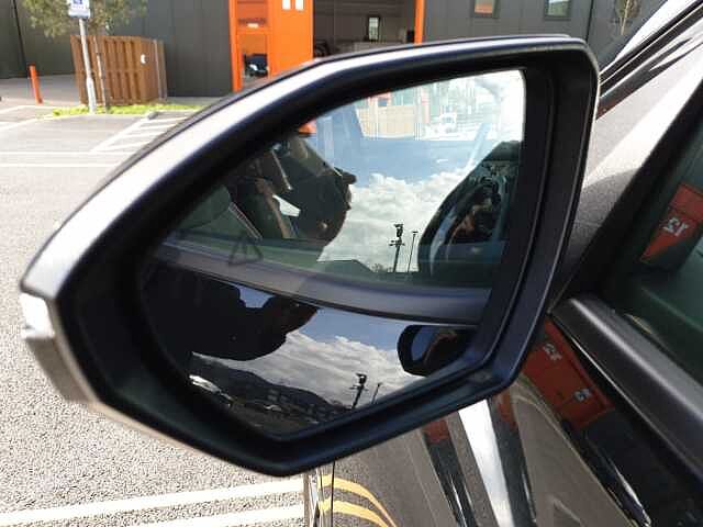 Hyundai TUCSON 1.6T Hybrid N Line S 5dr Auto Black