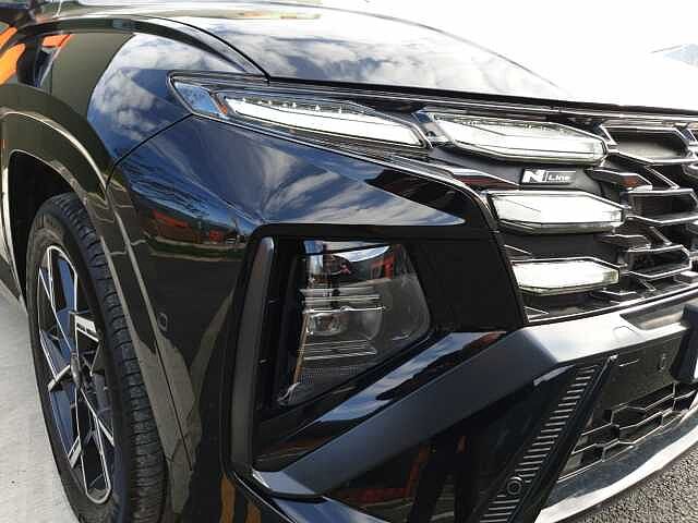 Hyundai TUCSON 1.6T Hybrid N Line S 5dr Auto Black