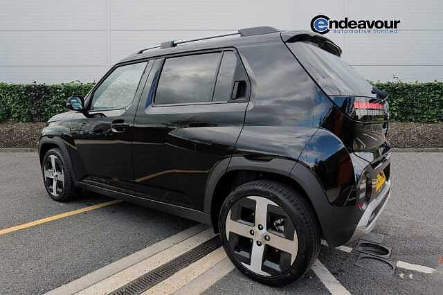 Hyundai INSTER 85kW 02 49kWh 5dr Auto Black