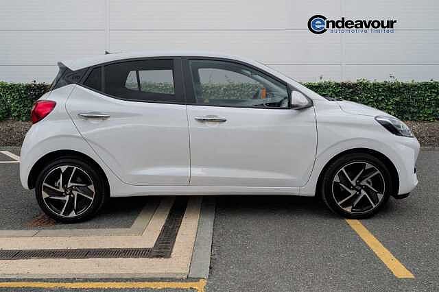 Hyundai I10 1.2 [79] Premium 5dr Auto [Nav] White