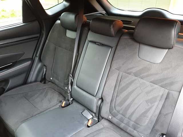 Hyundai TUCSON 1.6 TGDi 48V MHD 180 N Line S 5dr 4WD DCT