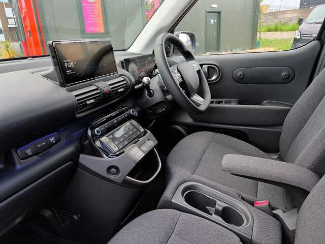 Hyundai INSTER 85kW 02 49kWh 5dr Auto Black