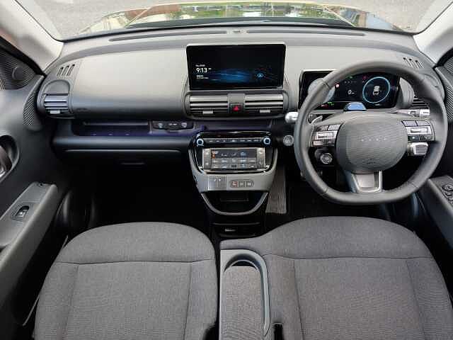 Hyundai INSTER 85kW 02 49kWh 5dr Auto Black