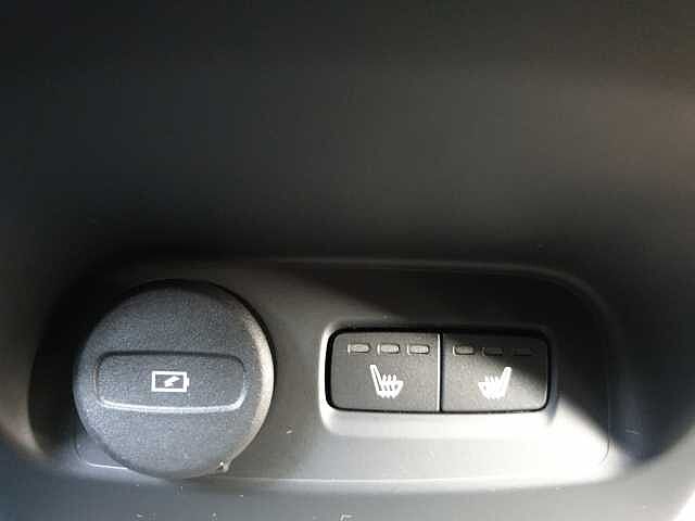 Volvo Xc40 2.0 B3P Plus Dark 5dr Auto