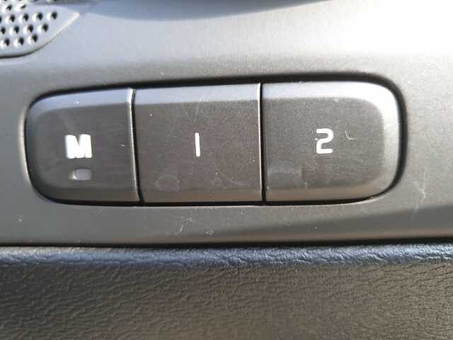 Volvo Xc40 2.0 B3P Plus Dark 5dr Auto