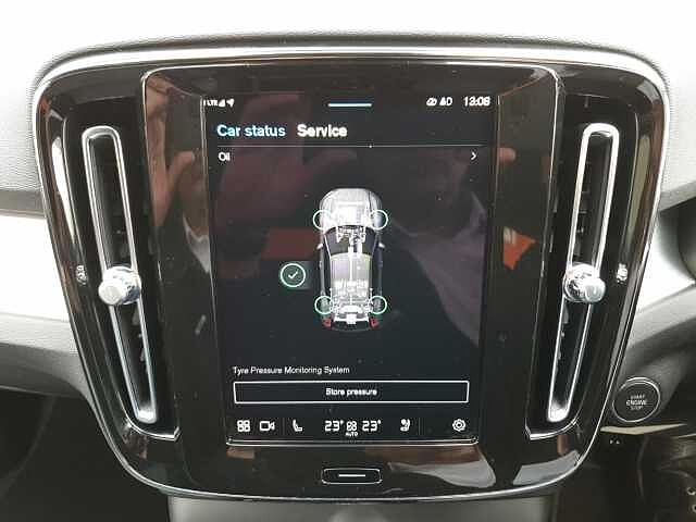 Volvo Xc40 2.0 B3P Plus Dark 5dr Auto