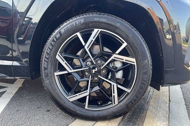 Hyundai TUCSON 1.6T Hybrid N Line S 5dr Auto Black