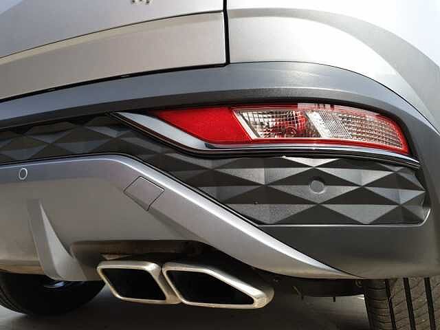 Hyundai TUCSON 1.6 TGDi Hybrid 230 Premium 5dr 2WD Auto Silver