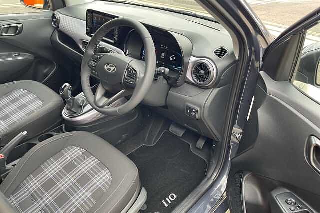 Hyundai I10 1.2 [79] Premium 5dr Auto [Nav] Grey