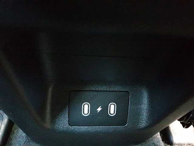 Hyundai TUCSON 1.6T Plug-in Hybrid Premium 5dr 4WD Auto Red