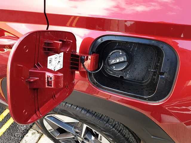 Hyundai TUCSON 1.6T Plug-in Hybrid Premium 5dr 4WD Auto Red