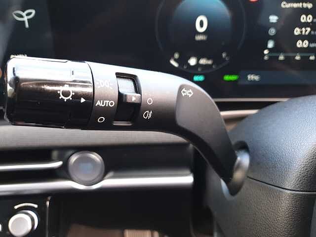 Hyundai TUCSON 1.6T Plug-in Hybrid Premium 5dr 4WD Auto Red