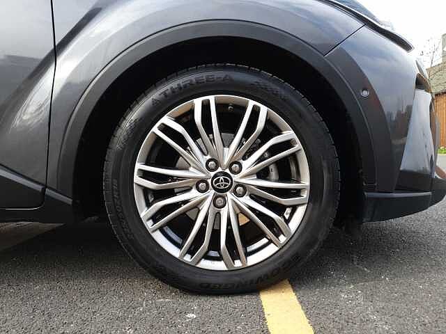 Toyota C-hr 1.8 Hybrid Excel 5dr CVT