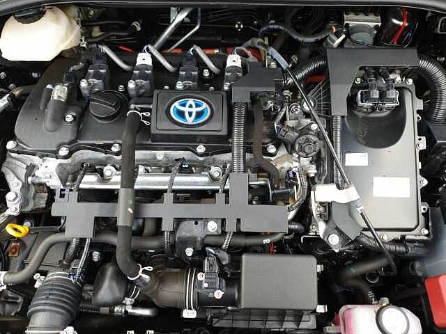 Toyota C-hr 1.8 Hybrid Excel 5dr CVT