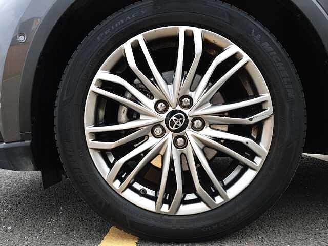 Toyota C-hr 1.8 Hybrid Excel 5dr CVT