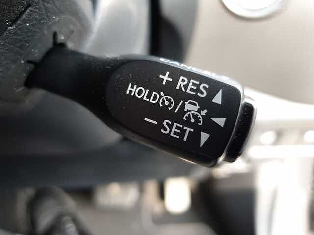 Toyota C-hr 1.8 Hybrid Excel 5dr CVT