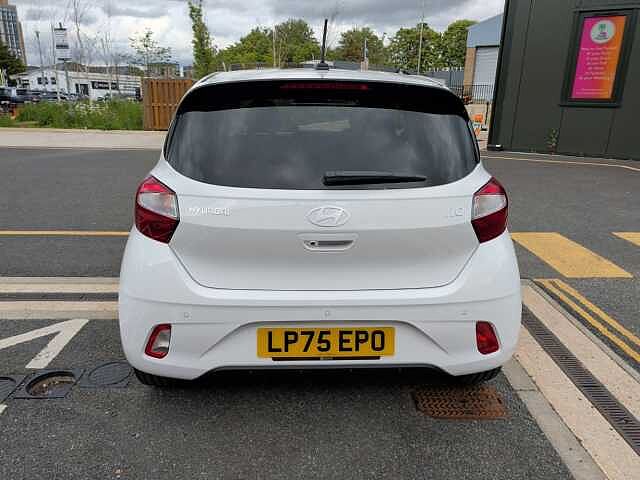 Hyundai I10 1.2 [79] Premium 5dr Auto [Nav] White