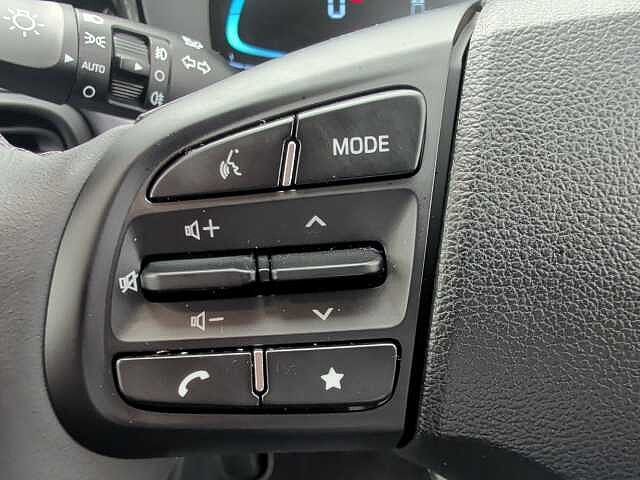 Hyundai I10 1.2 [79] Premium 5dr Auto [Nav] White