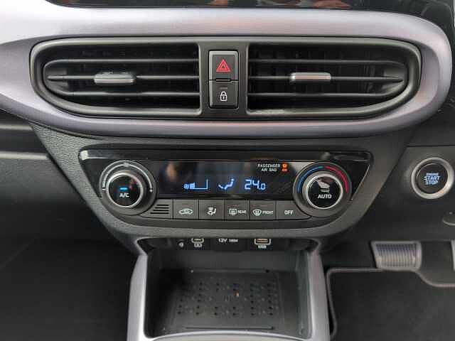 Hyundai I10 1.2 [79] Premium 5dr Auto [Nav] White