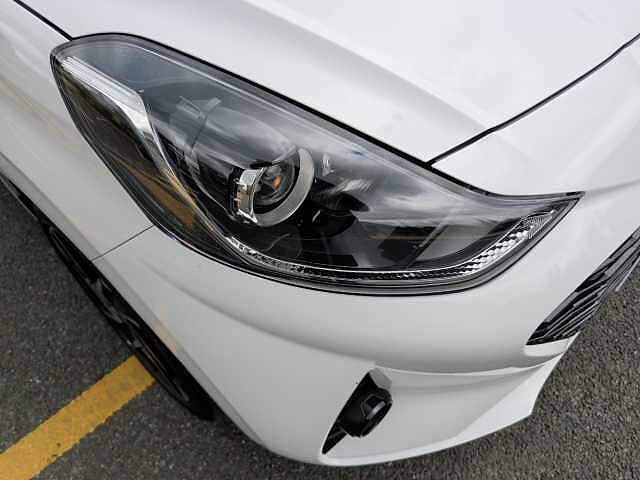 Hyundai I10 1.2 [79] Premium 5dr Auto [Nav] White