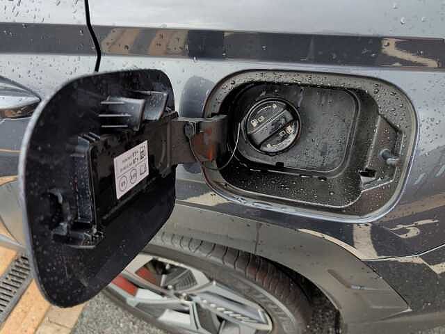 Hyundai TUCSON 1.6 TGDi Hybrid 230 Premium 5dr 2WD Auto Grey