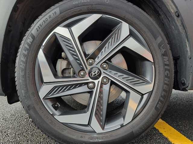 Hyundai TUCSON 1.6 TGDi Hybrid 230 Premium 5dr 2WD Auto Grey